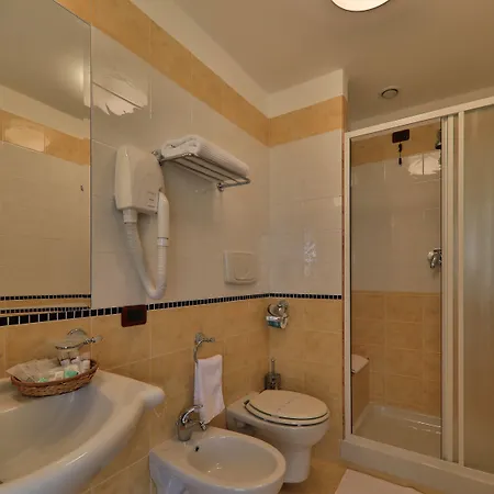 Hotel Europa 4*