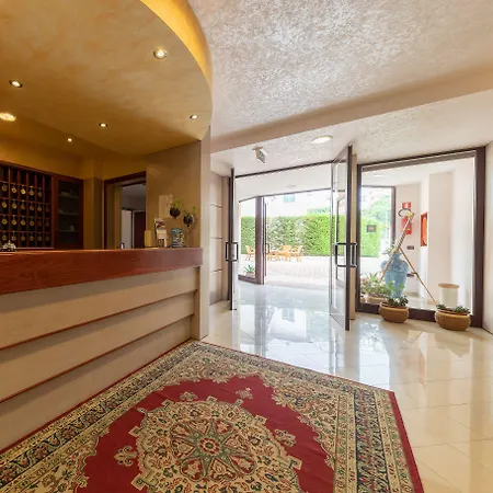 Europa Hotel 4*